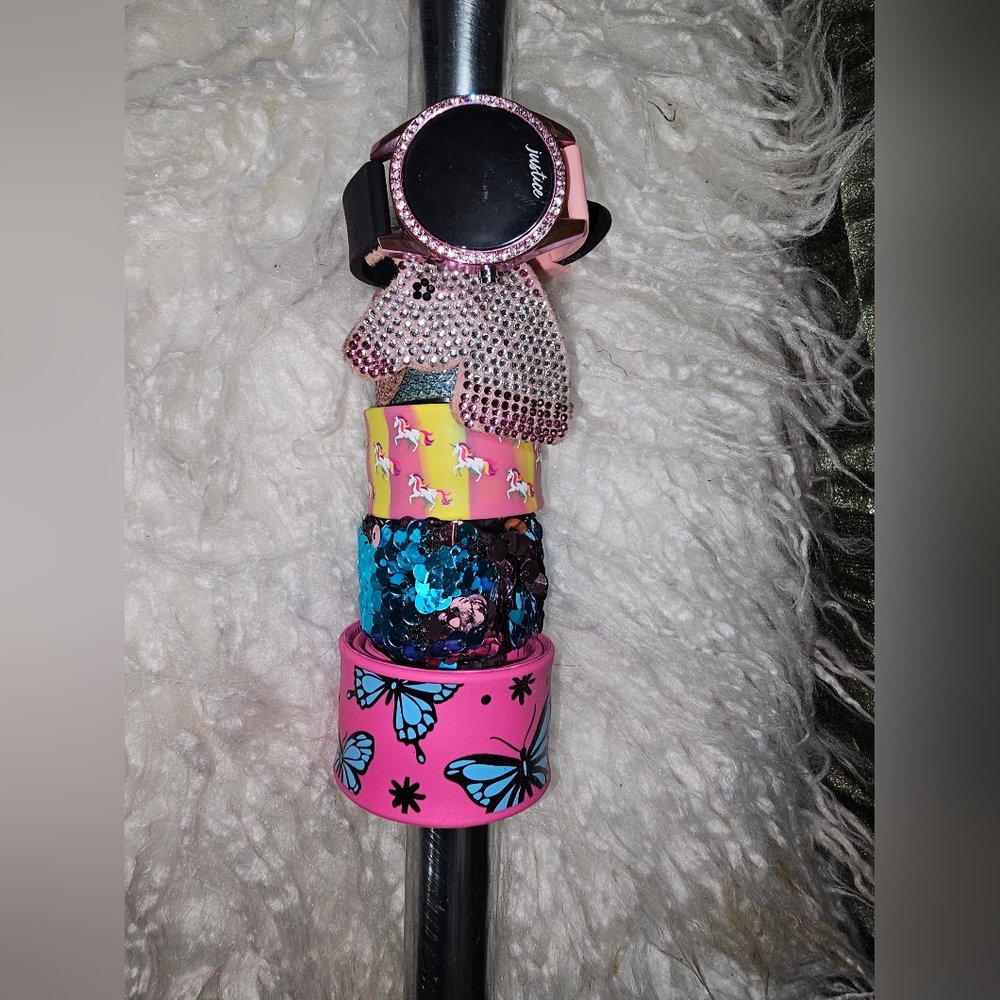 Girls Accessory Bundle - Picture 10 of 11